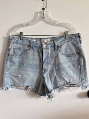 Universal Thread Cotton 90’s Baggy Light Wash Denim Shorts Jorts with Frayed Hem